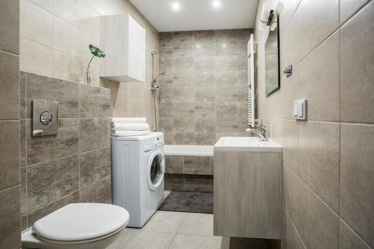 Resinest Apartamenty Kaczorowskiego 7 Białystok Eksteriør bilde