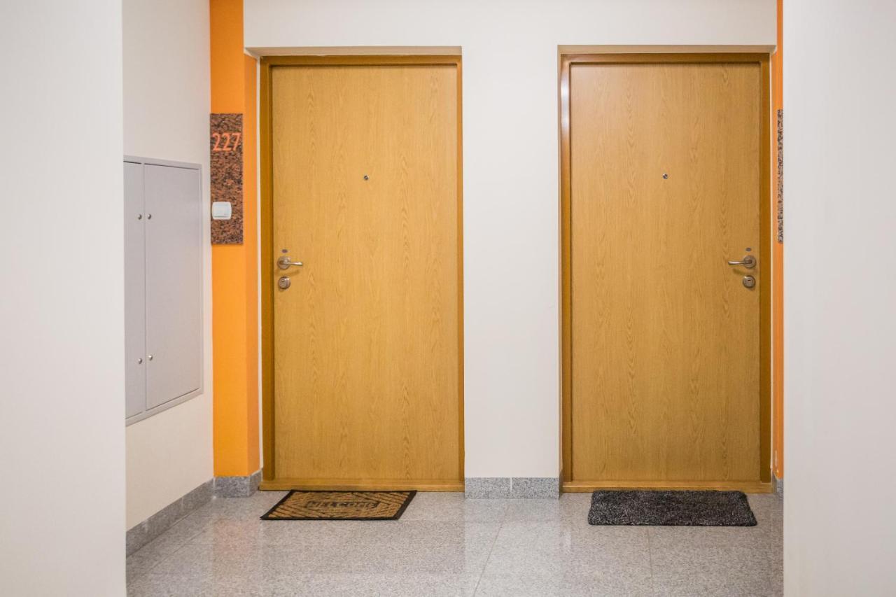 Resinest Apartamenty Kaczorowskiego 7 Białystok Eksteriør bilde